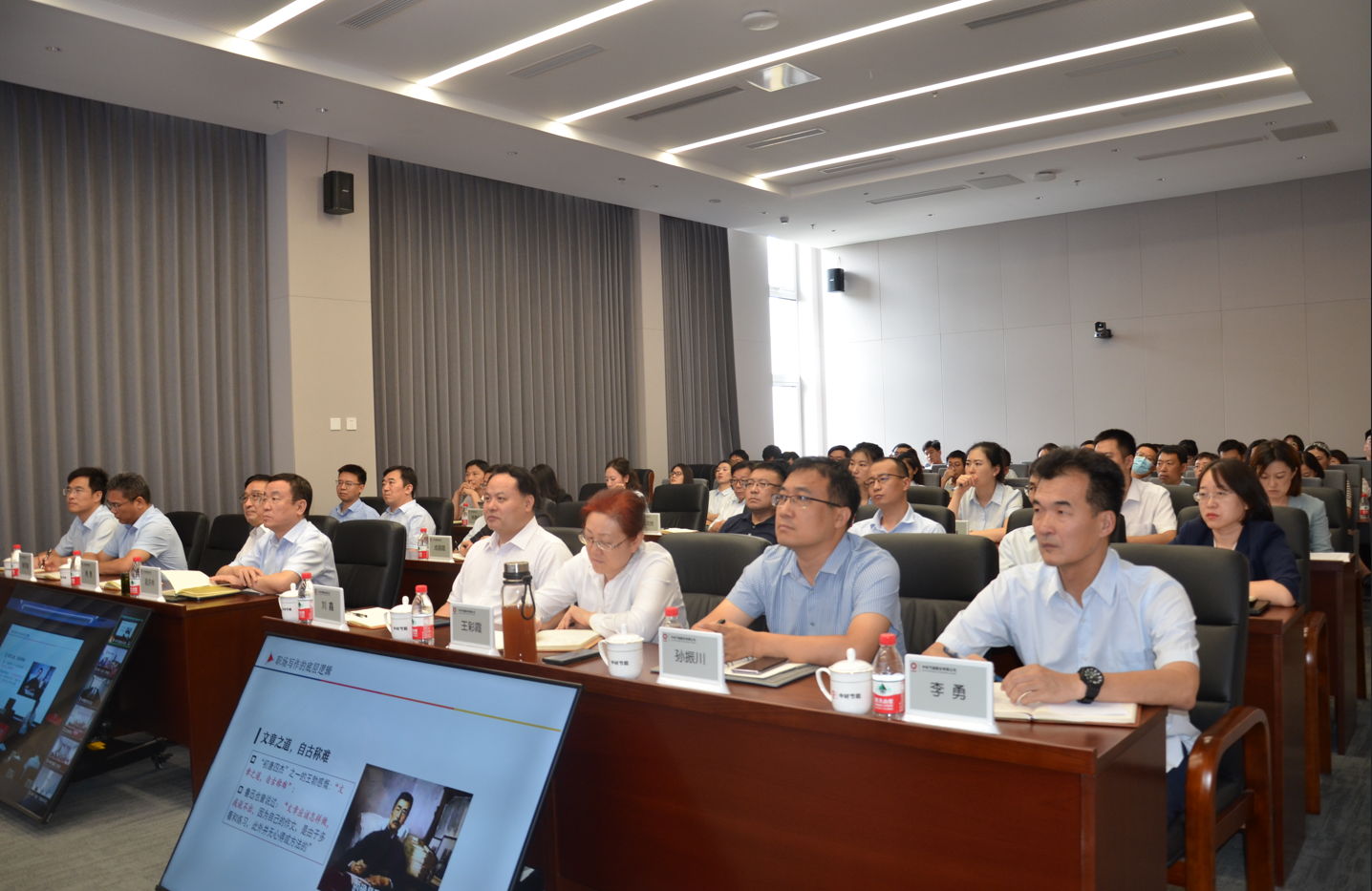 ff18af453dcde774f91f2db1a74f042f.png ff18af453dcde774f91f2db1a74f042f.png